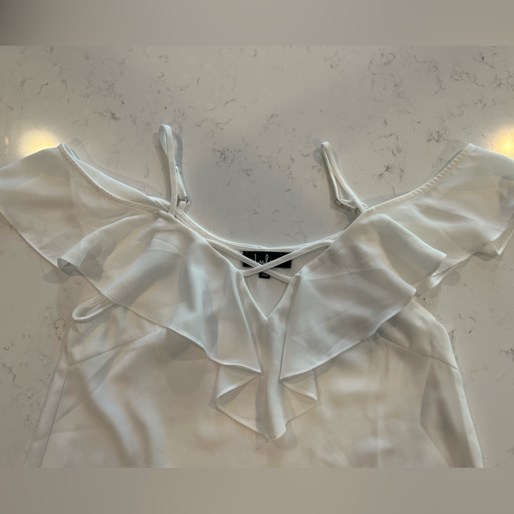 *White* Lulu’s Off the Shoulder Top, Size M - Picture 5 of 6
